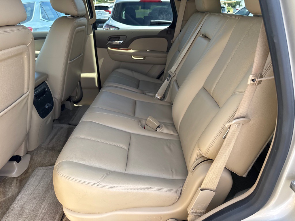 2013 Chevrolet Tahoe Image 16