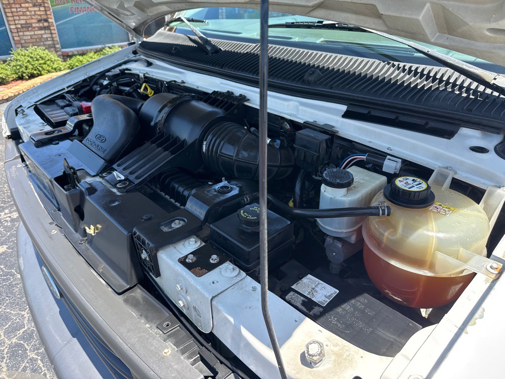 2006 Ford Econoline Image 20