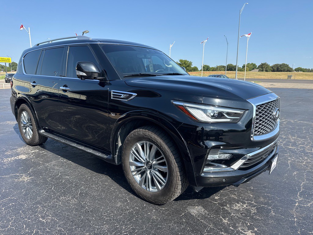 2019 INFINITI QX80 Image 3