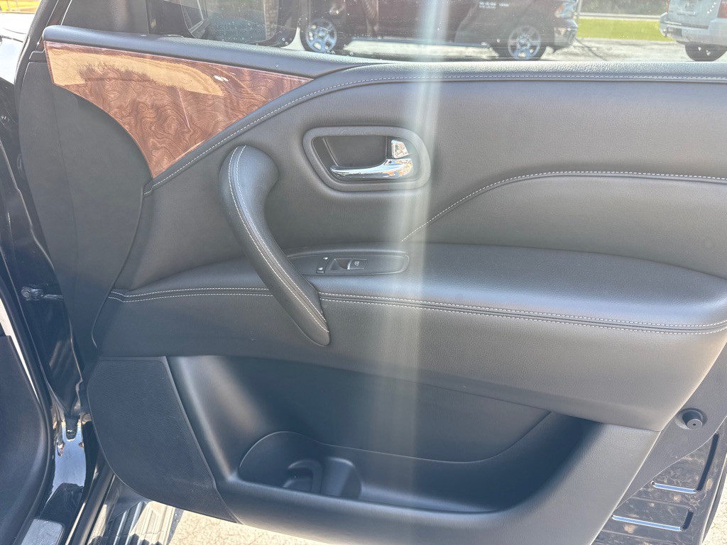 2019 INFINITI QX80 Image 15