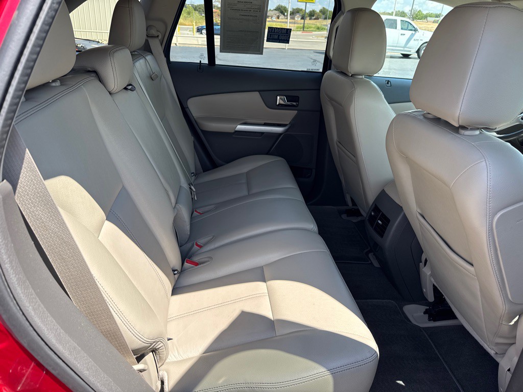 2013 Ford Edge Image 11