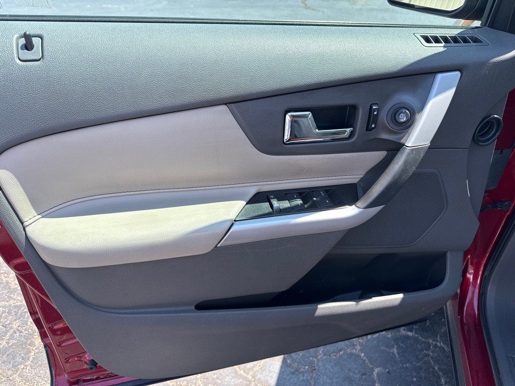 2013 Ford Edge Image 18