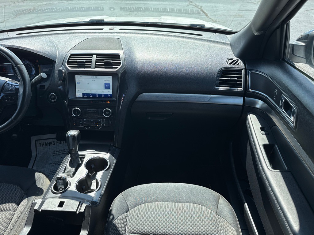 2018 Ford Explorer Image 12