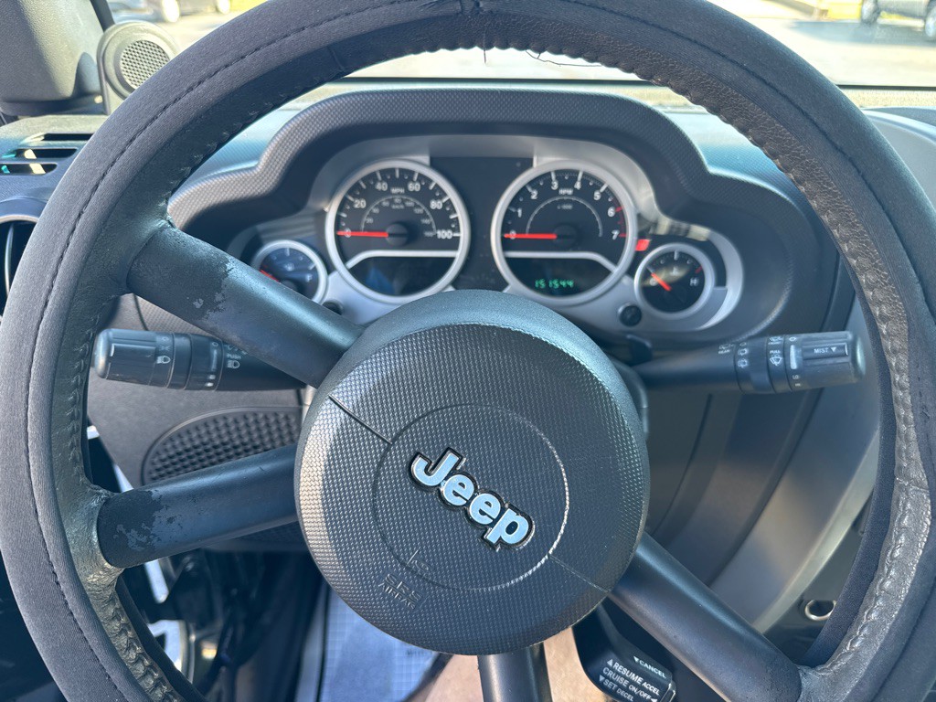 2010 Jeep Wrangler Unlimited Image 18