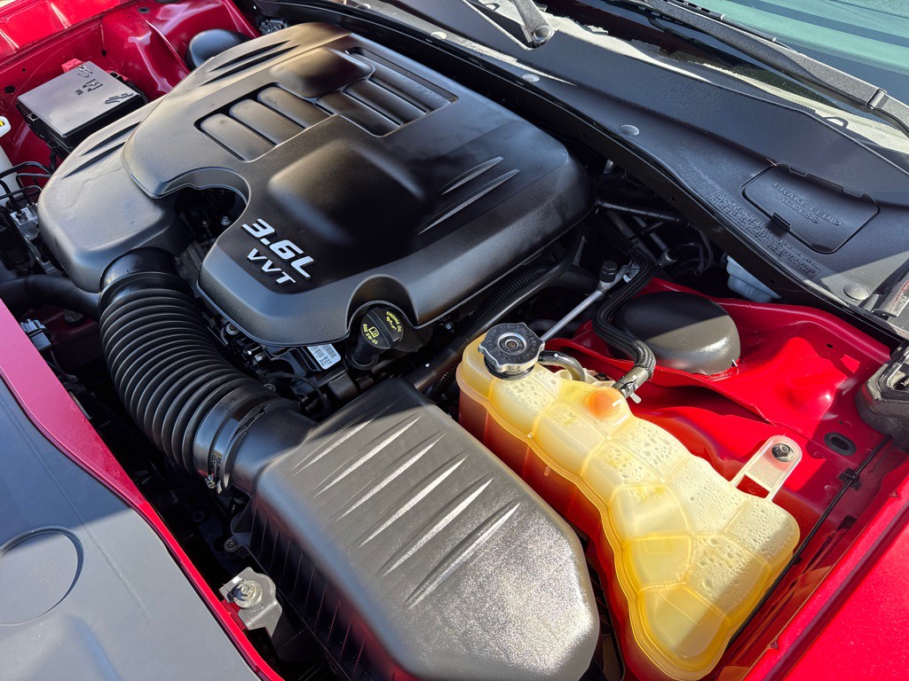 2013 Dodge Charger Image 23