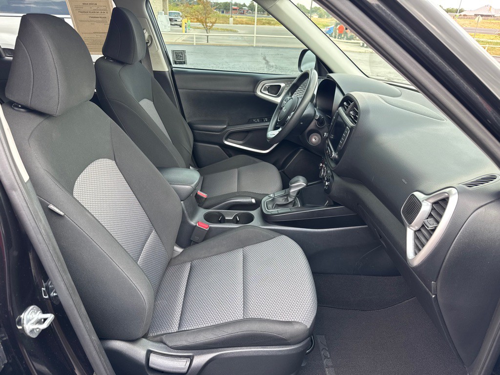 2023 Kia Soul Image 13