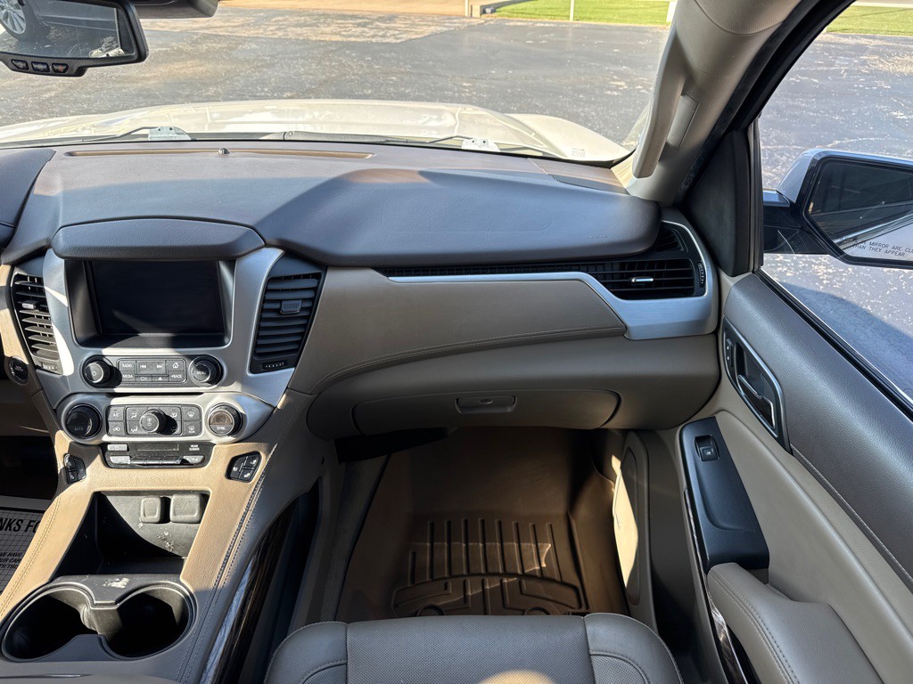 2017 GMC Yukon Image 12