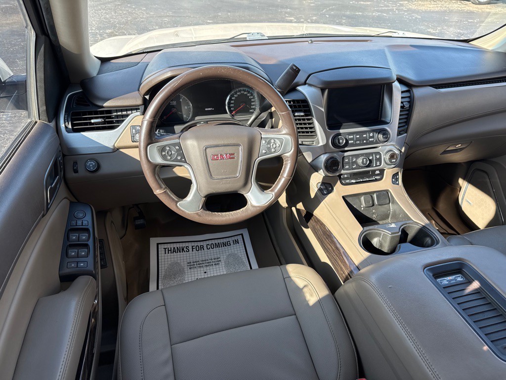 2017 GMC Yukon Image 16