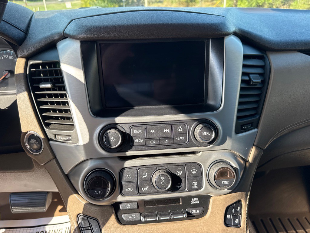 2017 GMC Yukon Image 19