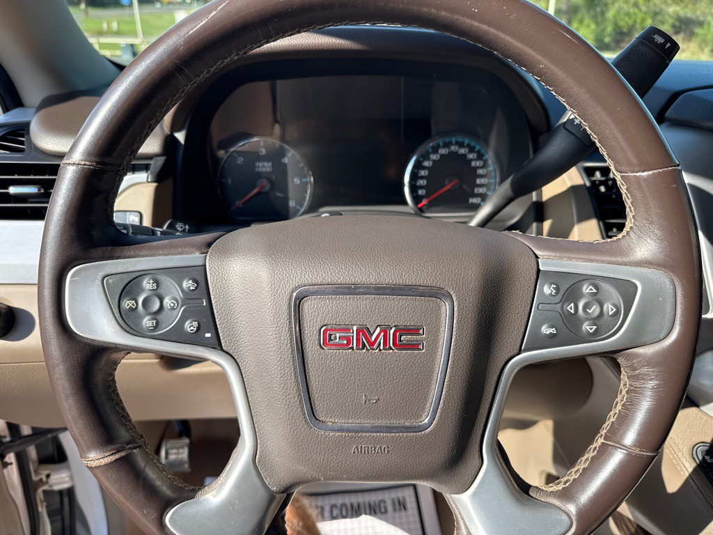 2017 GMC Yukon Image 22