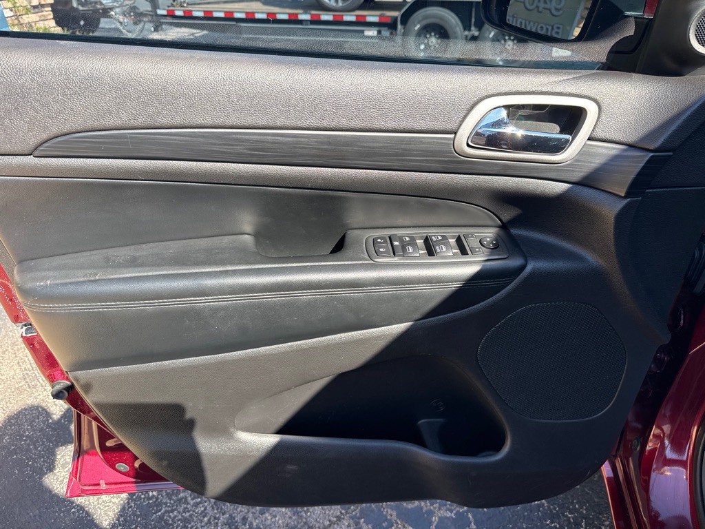 2020 Jeep Grand Cherokee Image 18