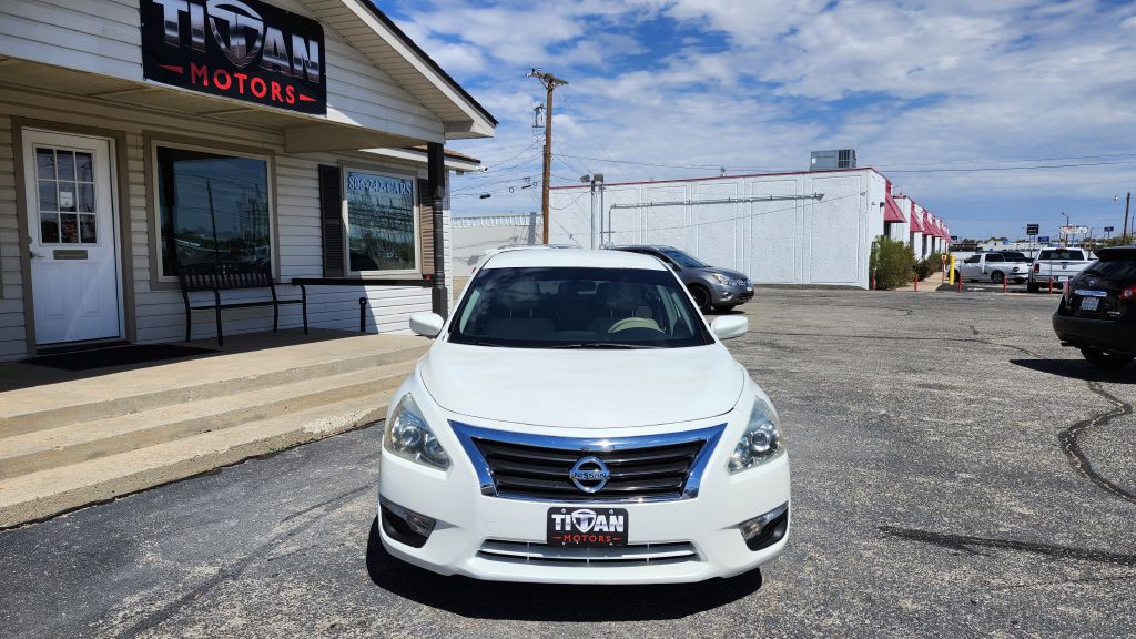 2013 Nissan Altima Image 3