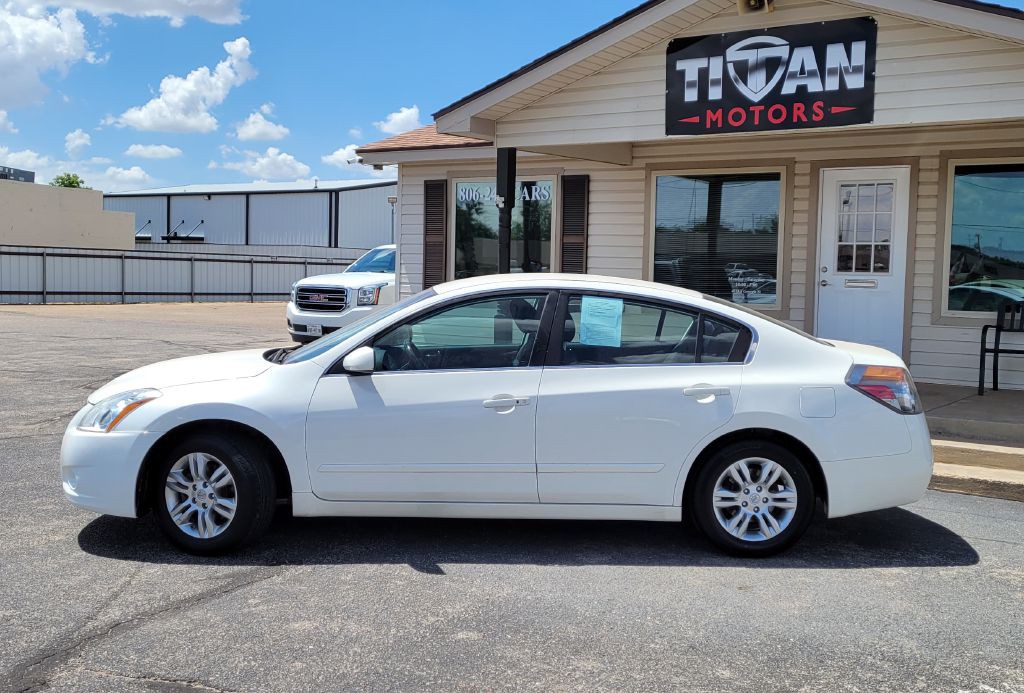 2012 Nissan Altima Image 2