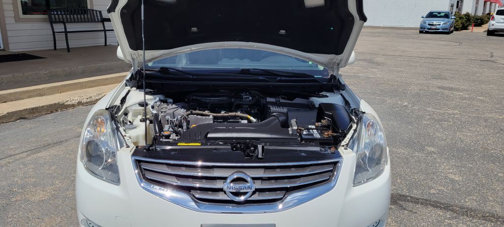 2012 Nissan Altima Image 3