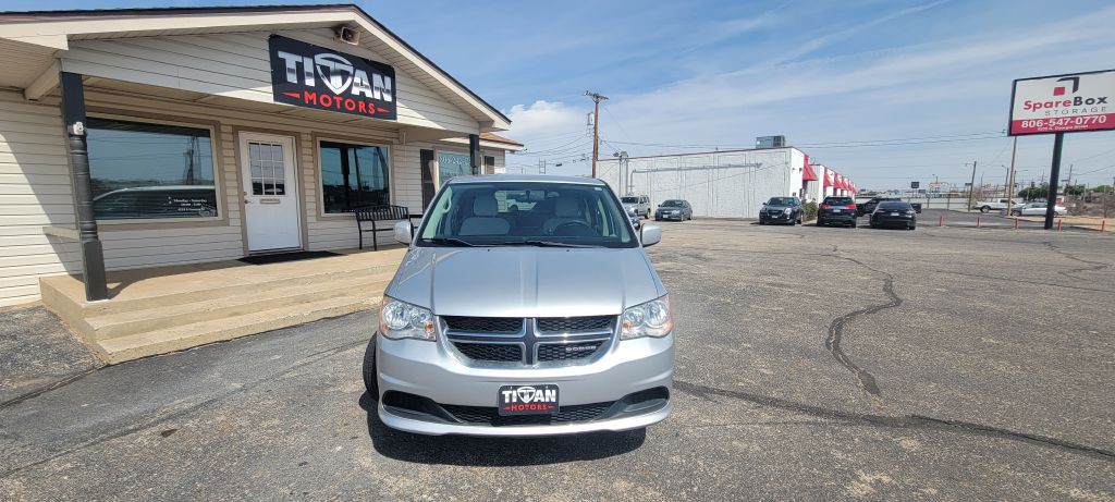 2011 Dodge Grand Caravan Image 3