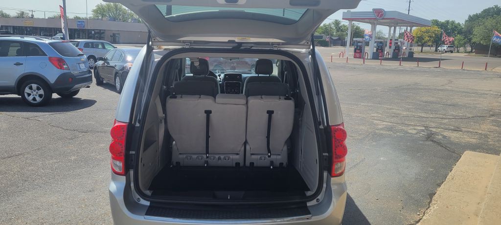 2011 Dodge Grand Caravan Image 10