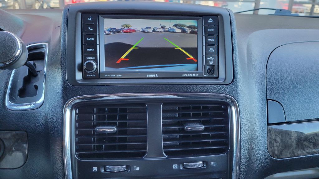 2011 Dodge Grand Caravan Image 8