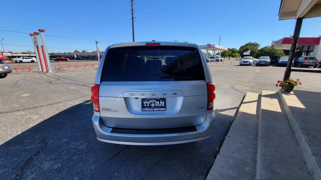 2011 Dodge Grand Caravan Image 11