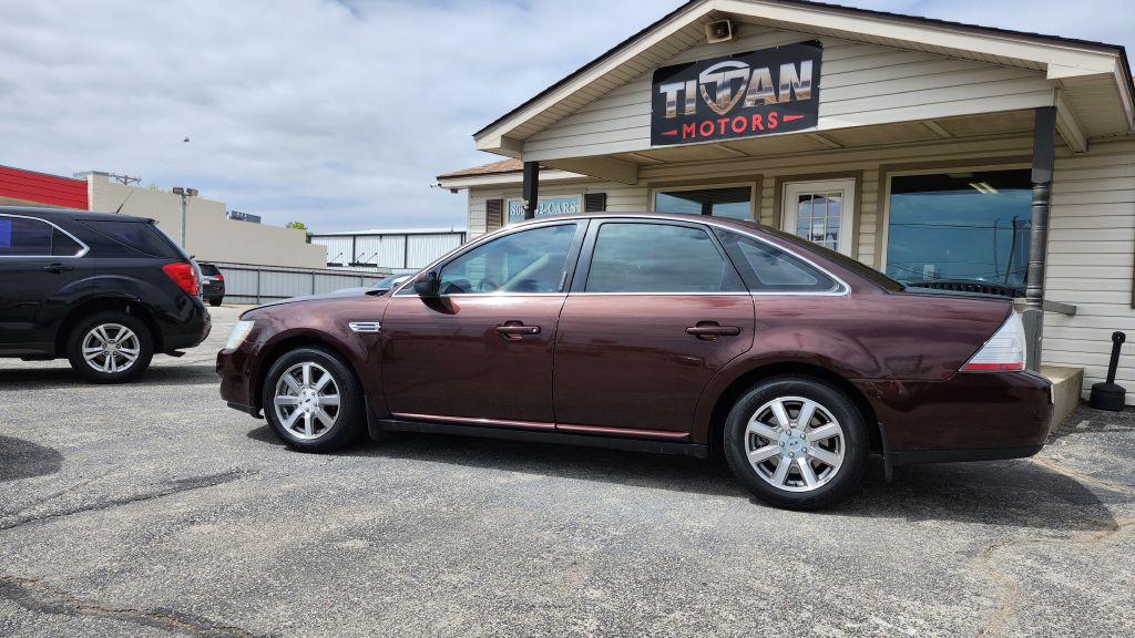2009 Ford Taurus Image 2
