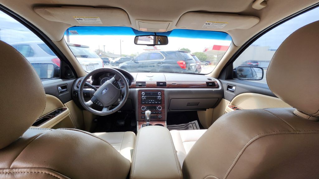 2009 Ford Taurus Image 6
