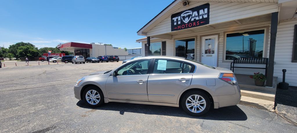 2012 Nissan Altima Image 2