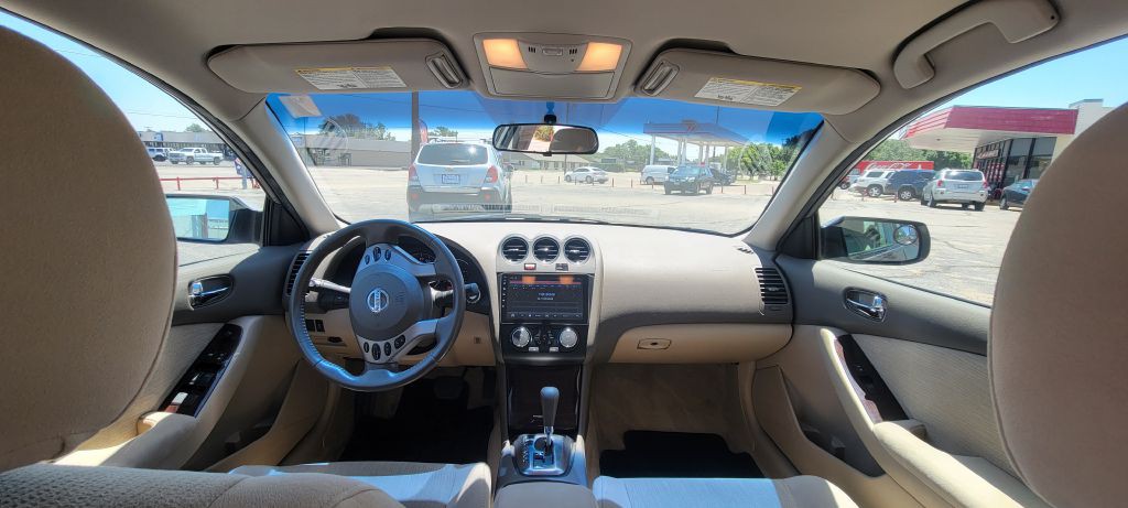 2012 Nissan Altima Image 7