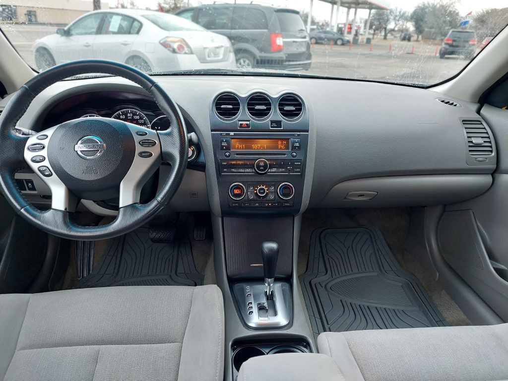 2012 Nissan Altima Image 6