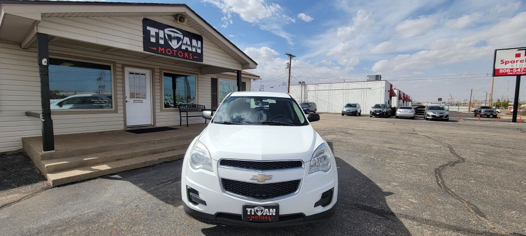 2010 Chevrolet Equinox Image 2
