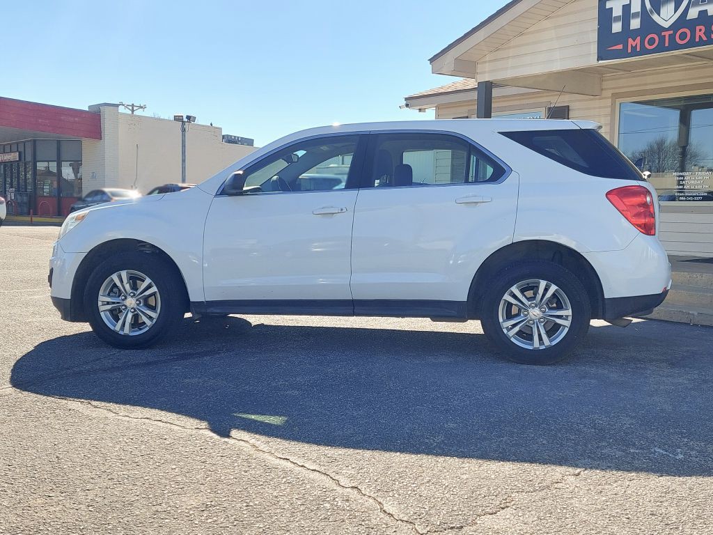 2010 Chevrolet Equinox Image 3