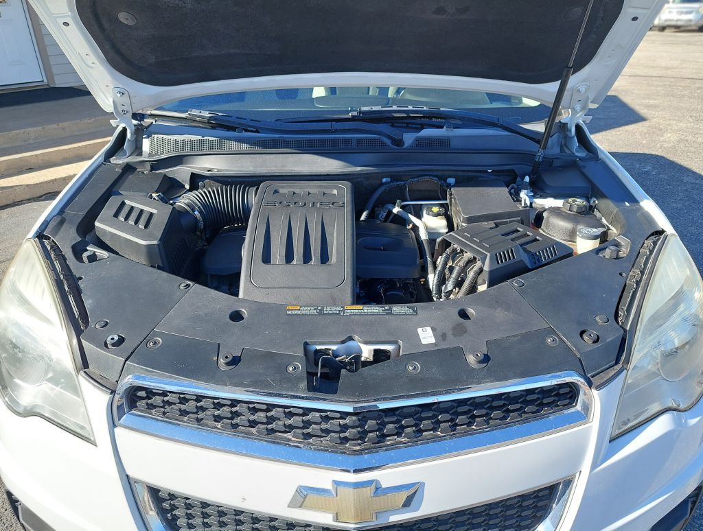 2010 Chevrolet Equinox Image 4