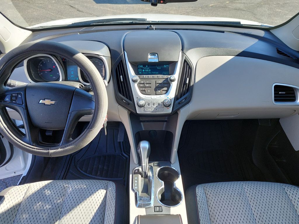 2010 Chevrolet Equinox Image 6