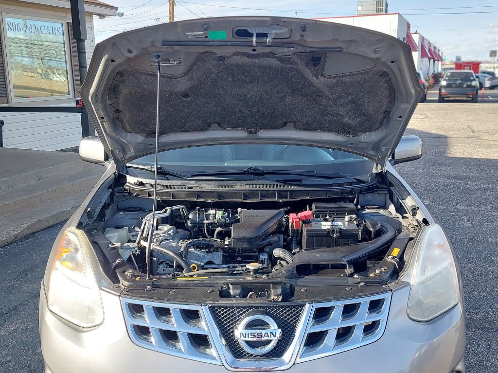 2011 Nissan Rogue Image 4