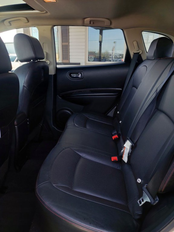 2011 Nissan Rogue Image 7