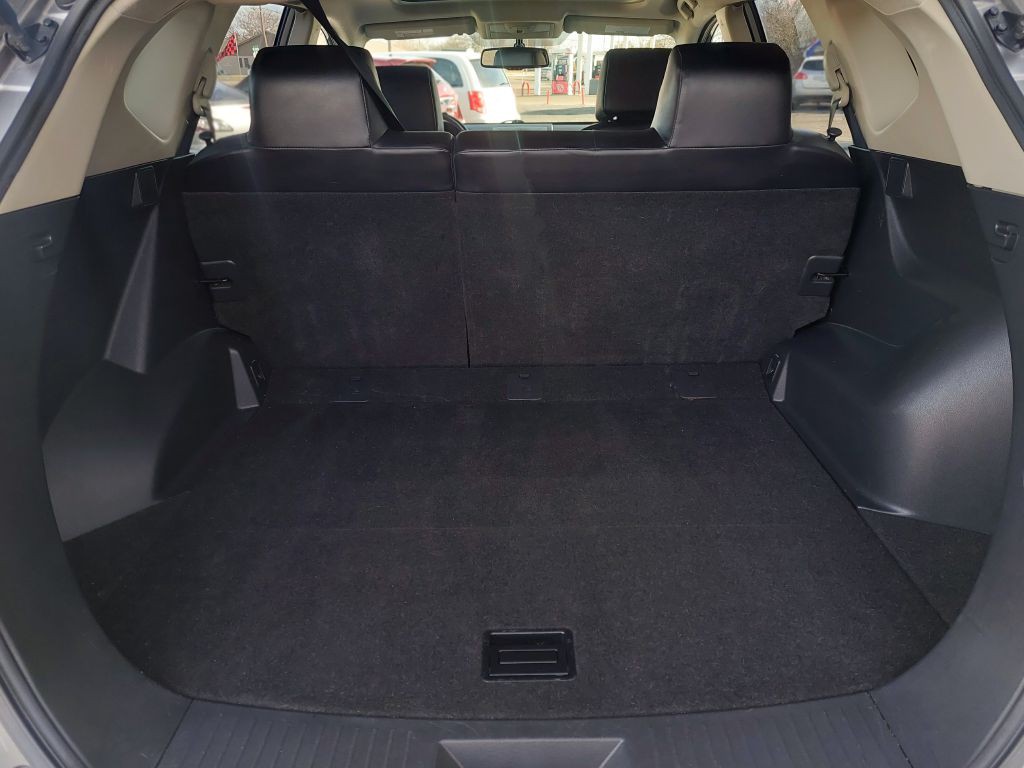 2011 Nissan Rogue Image 8