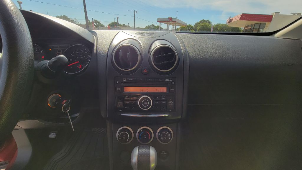 2011 Nissan Rogue Image 6