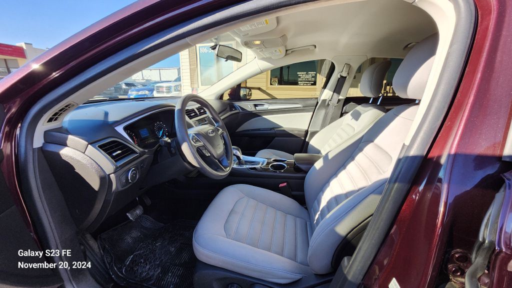 2013 Ford Fusion Image 4