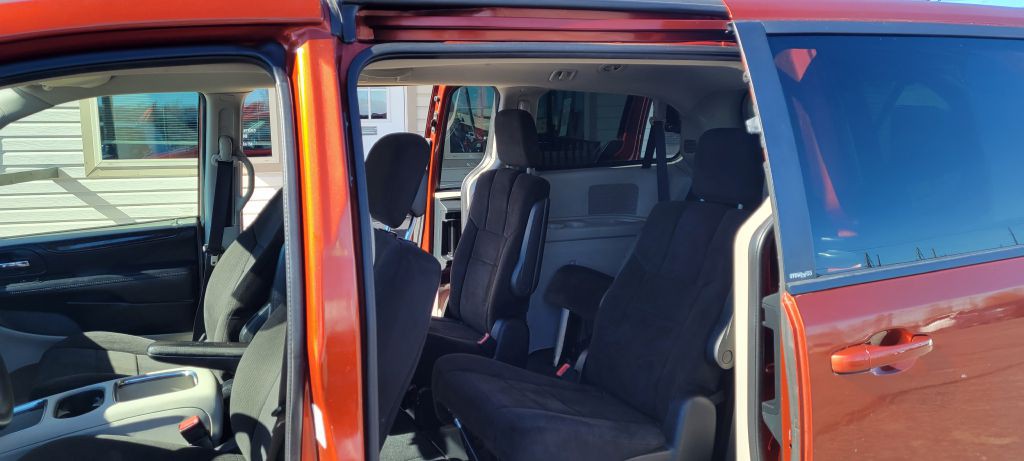 2012 Dodge Grand Caravan Image 7