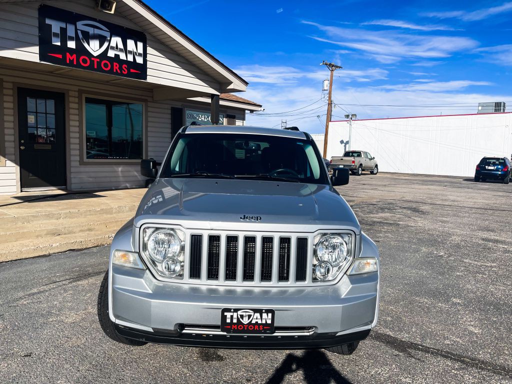 2012 Jeep Liberty Image 3