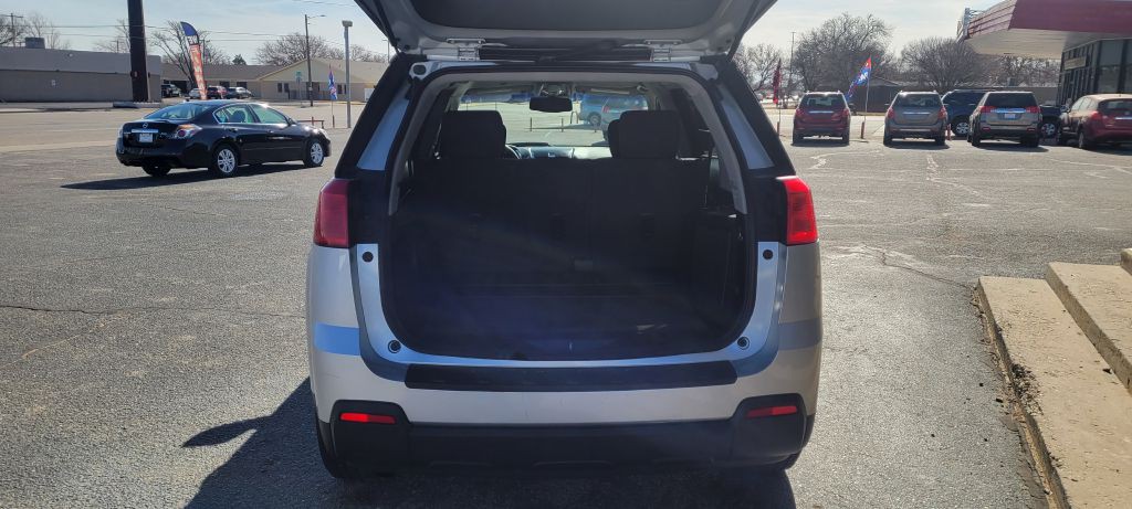 2011 GMC Terrain Image 8