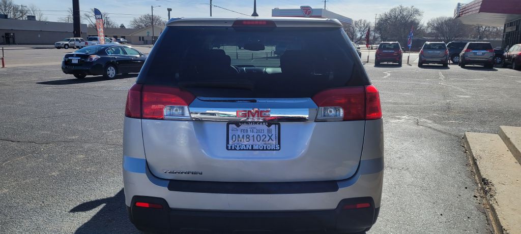 2011 GMC Terrain Image 9