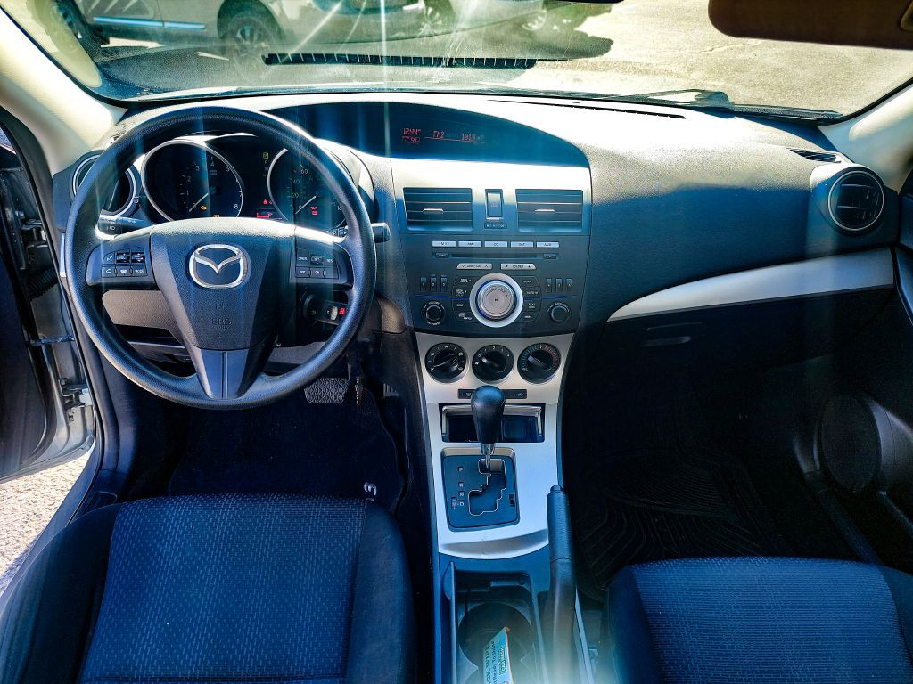 2010 Mazda Mazda3 Image 5
