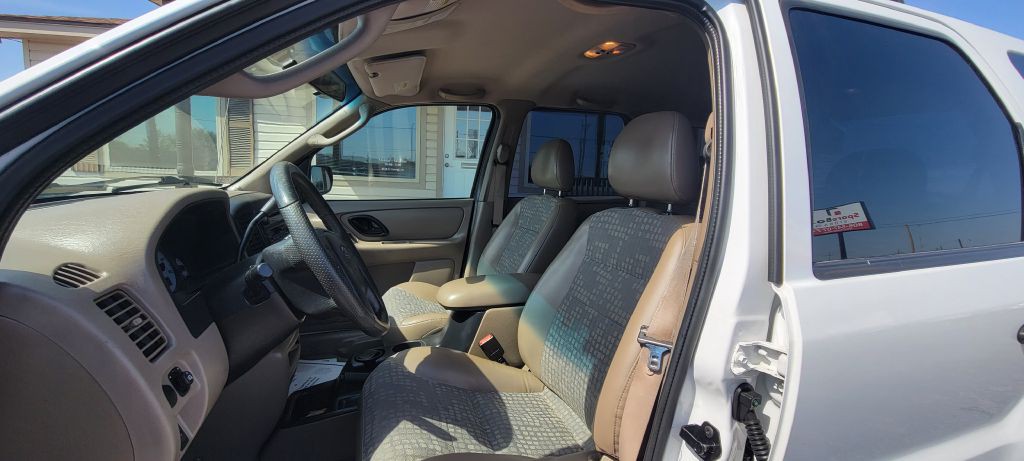 2002 Ford Escape Image 5