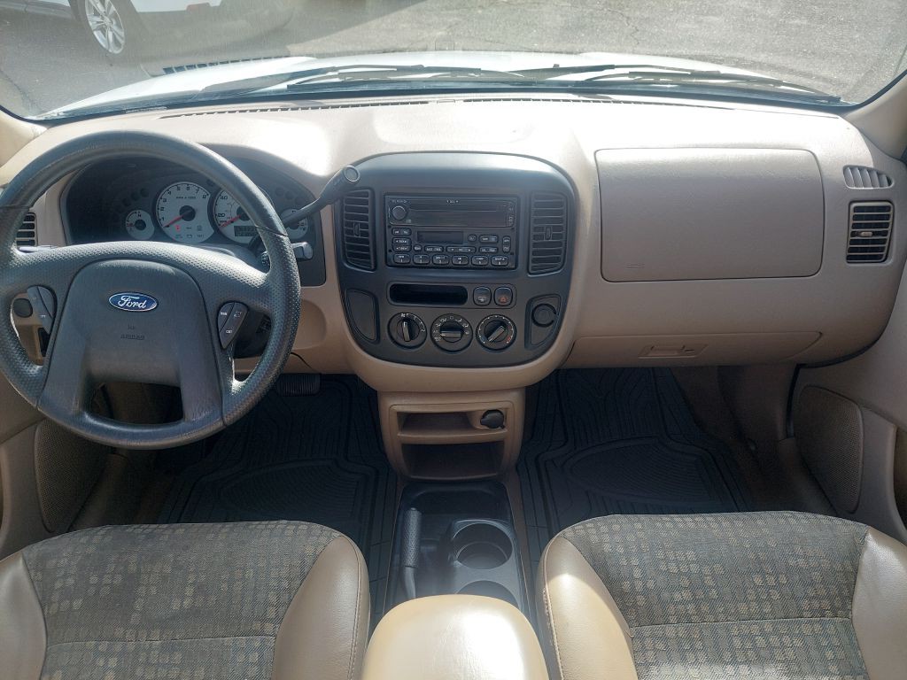 2002 Ford Escape Image 6