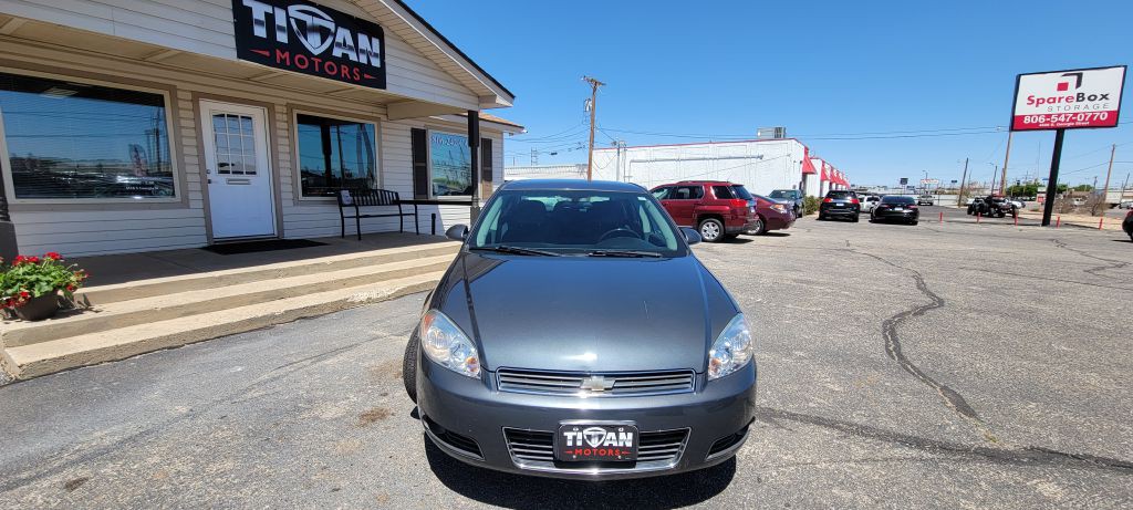 2011 Chevrolet Impala Image 3