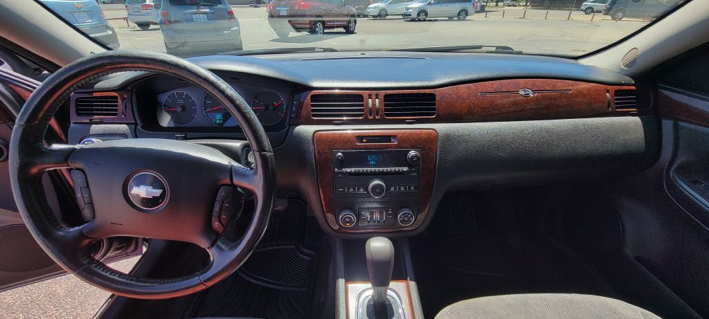 2011 Chevrolet Impala Image 6