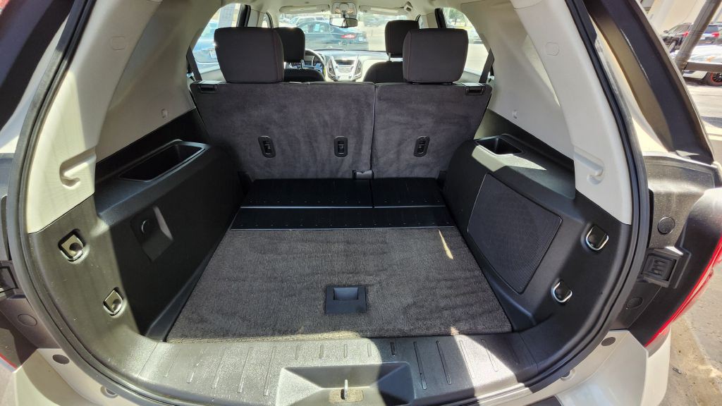 2011 Chevrolet Equinox Image 8