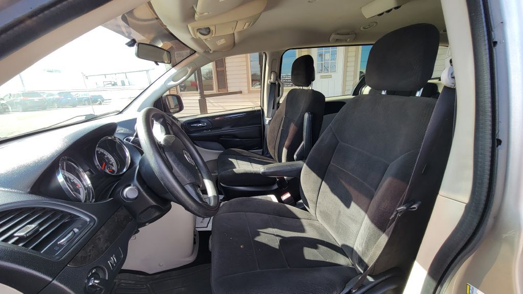 2013 Dodge Grand Caravan Image 4