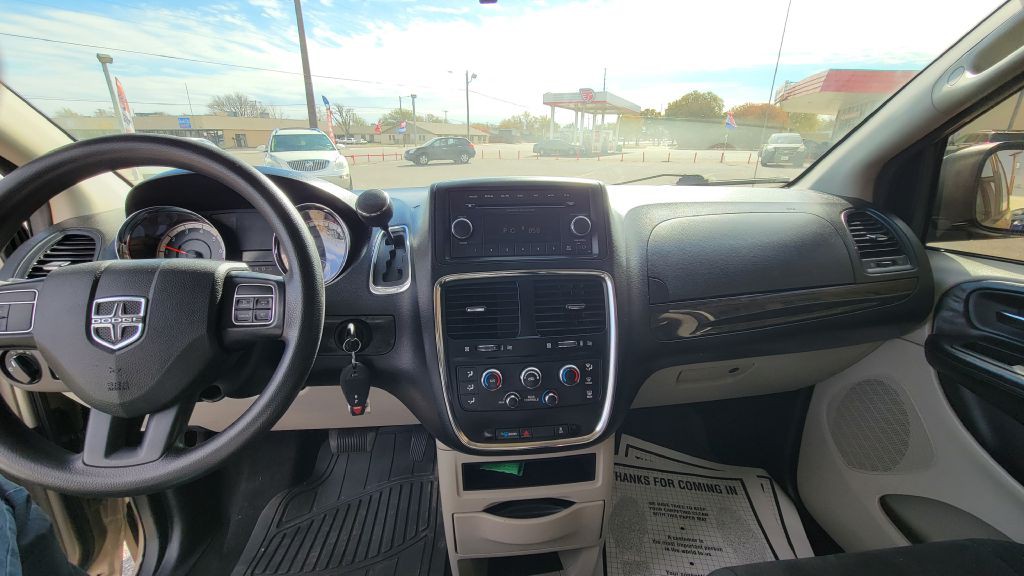 2013 Dodge Grand Caravan Image 5