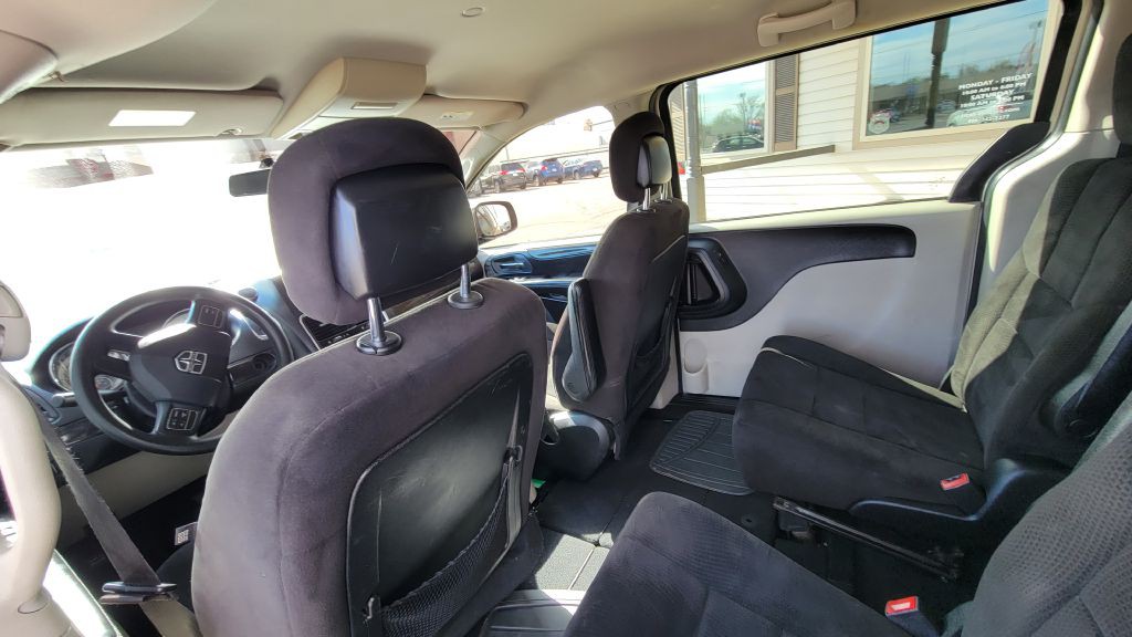 2013 Dodge Grand Caravan Image 7