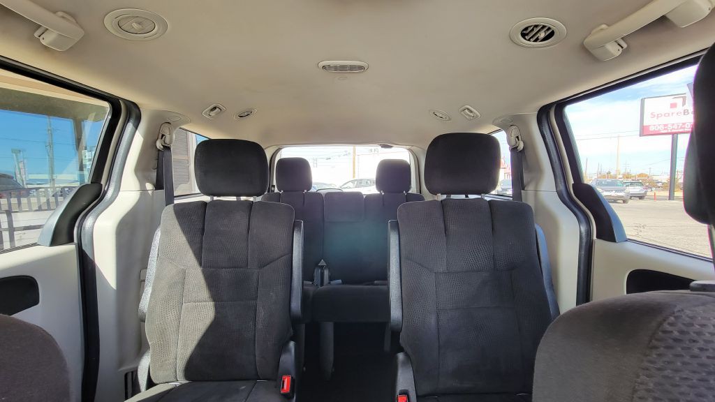 2013 Dodge Grand Caravan Image 9